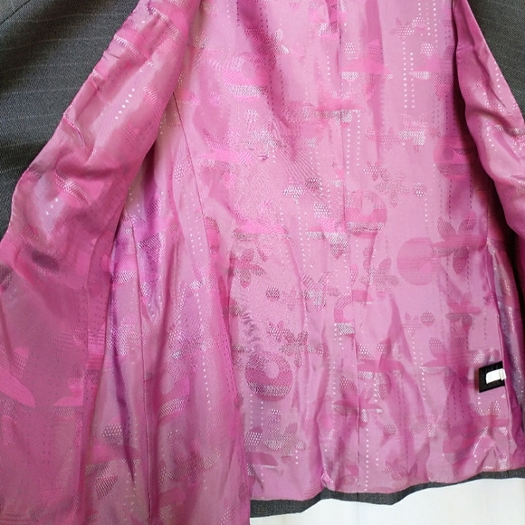 Tahari Arthur S. Levine Pinstripe Long Sleeve Grey Blazer Size 10 - Picture 6 of 8